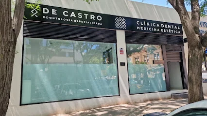 Clínica dental De Castro   Implantes y Periodoncia en Sevilla
