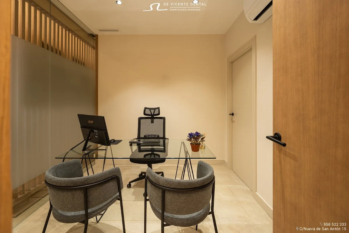 Clínica Dental De Vicente - 2