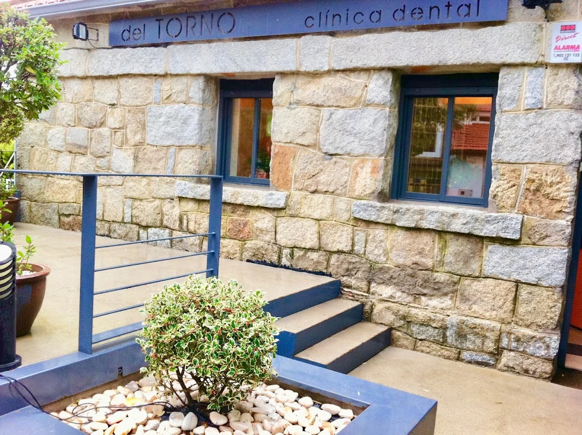 CLÍNICA DENTAL DEL TORNO - 2