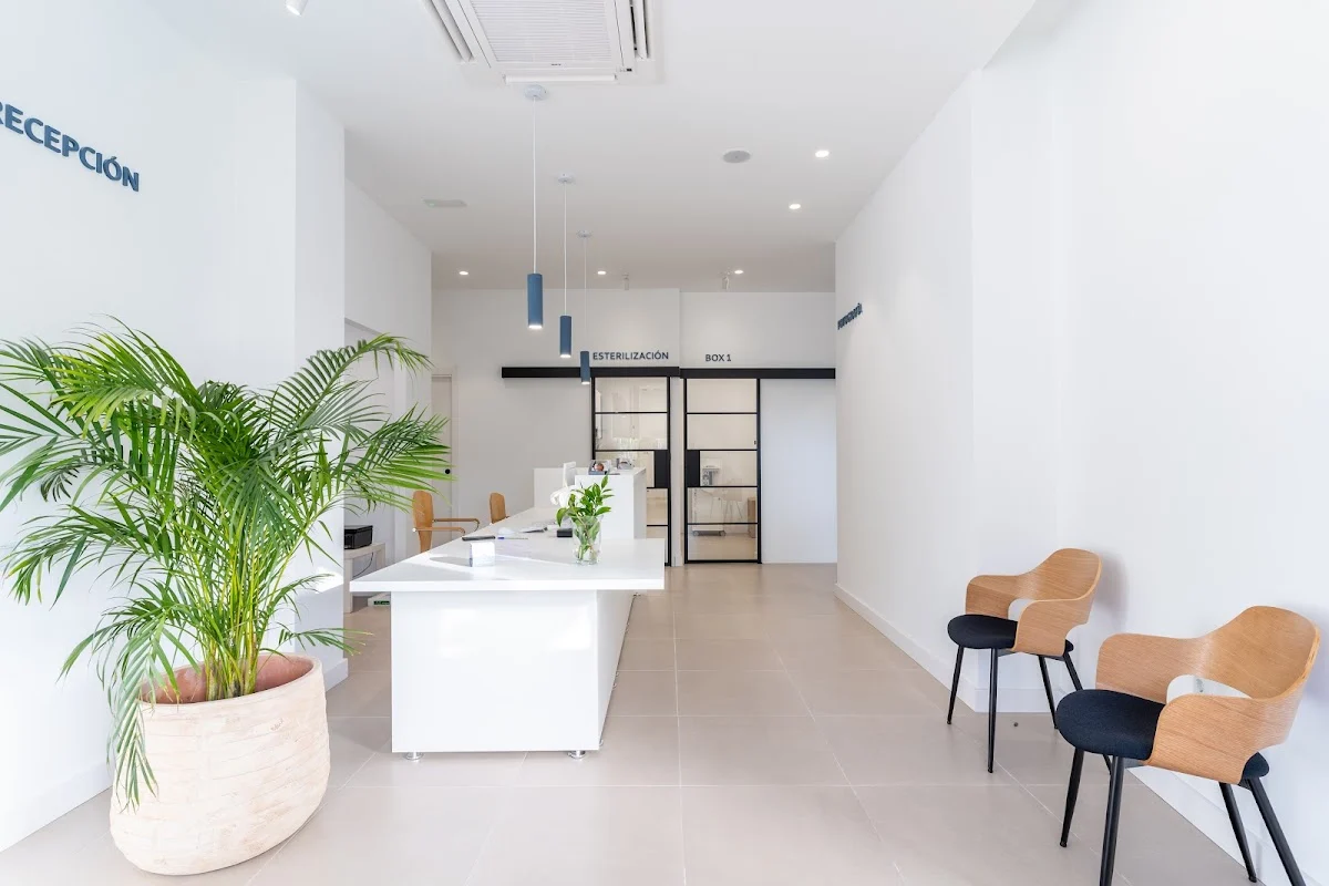 Clínica Dental Denia Riedental, Dentistas Denia - 2