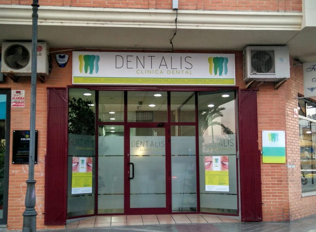 CLINICA DENTAL DENTALIS