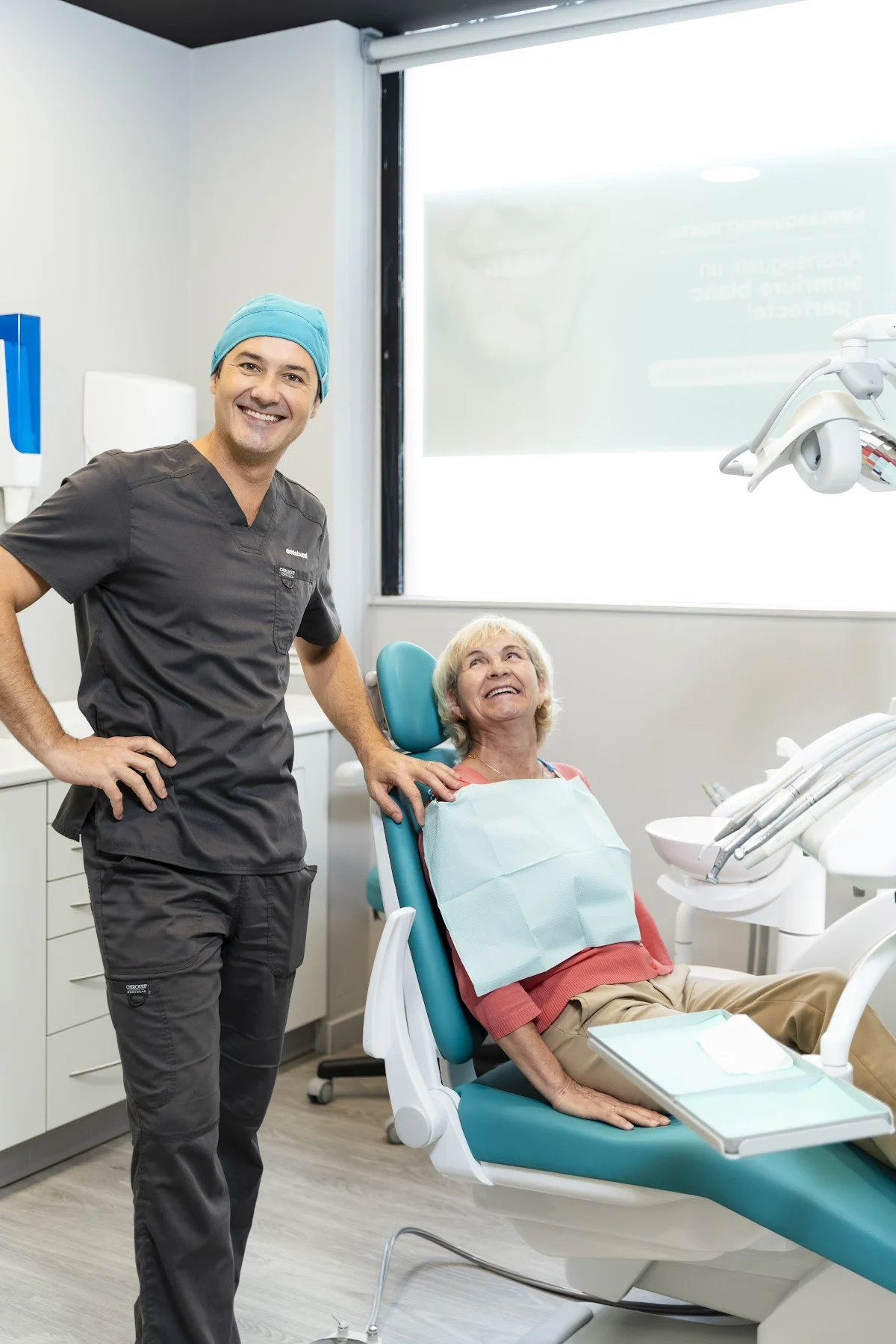 Clínica Dental Dentobucal Cerdanyola del Vallès - 2