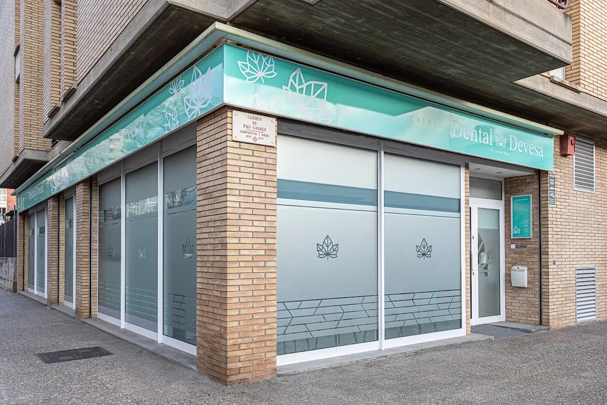 Clínica Dental Devesa