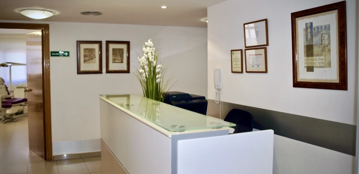 Clínica Dental Domaci - Dra. Mar Rodríguez Quecedo