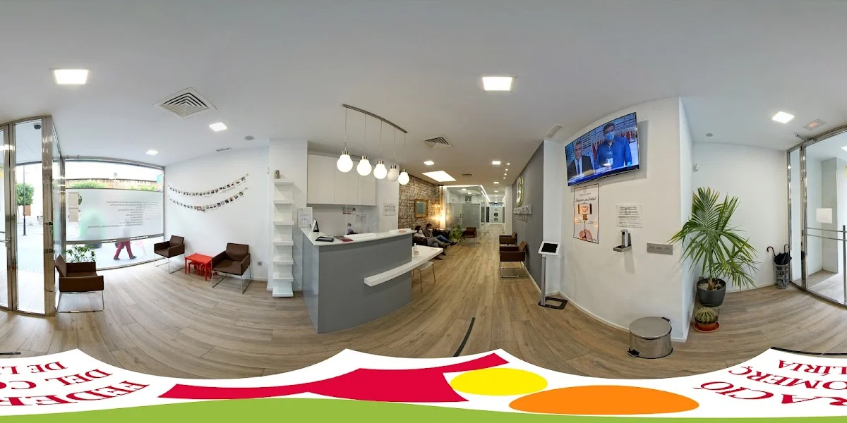 Clínica Dental Domenech Llíria - 3