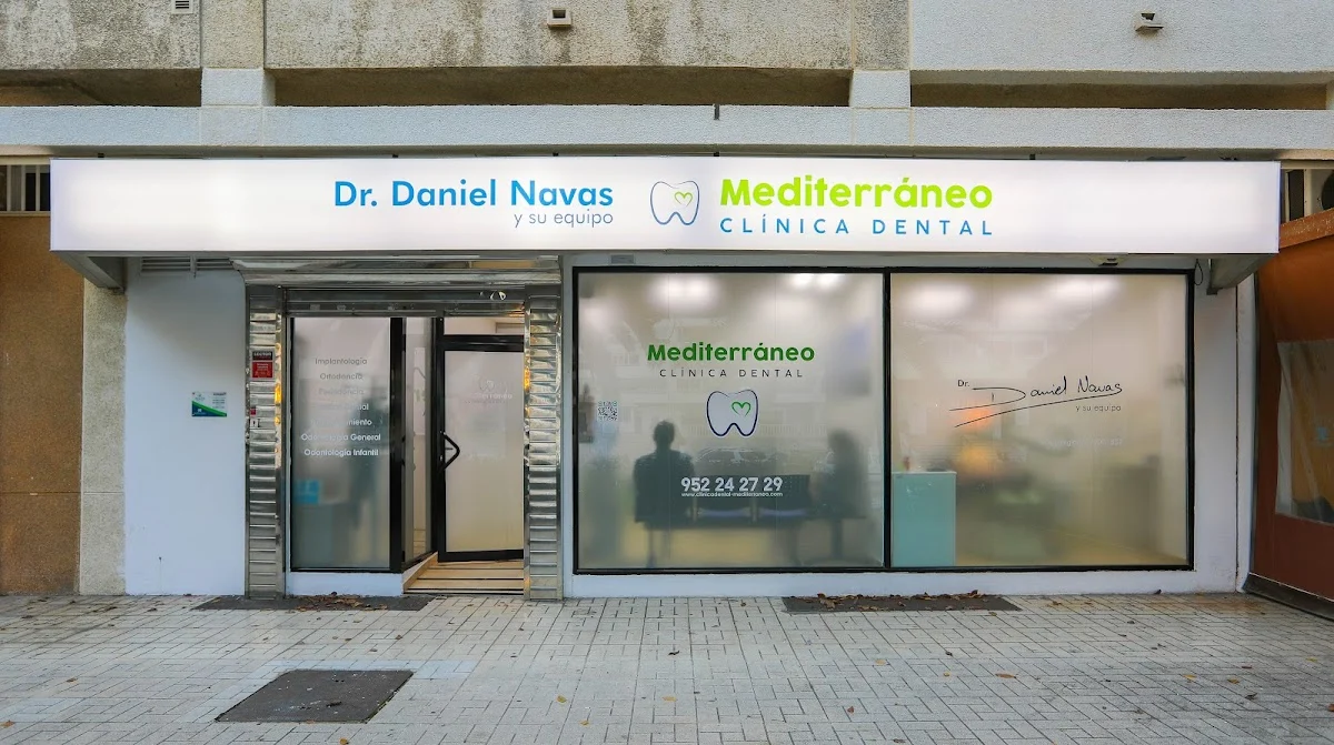 Clínica Dental Dr. Daniel Navas Lavado - 2