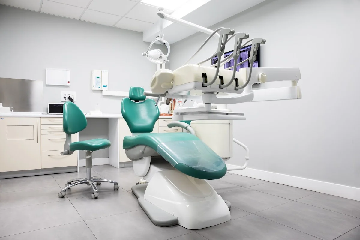 Clínica Dental Dr. David Martínez - 2