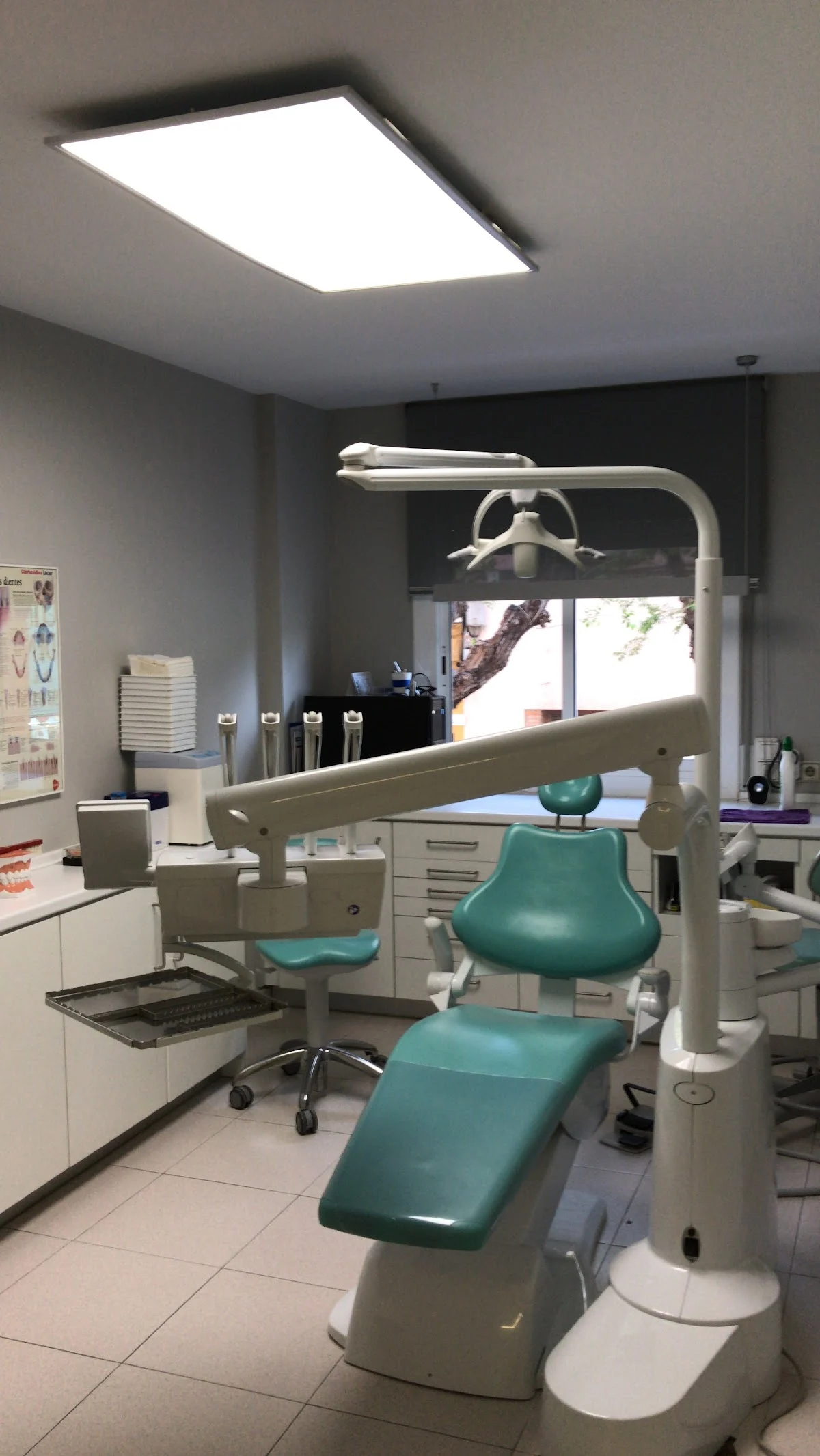 Clínica dental Dr.Enrique Plana - 2