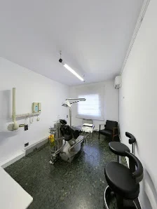 Clínica Dental Dr. Joaquín Anmella - 2