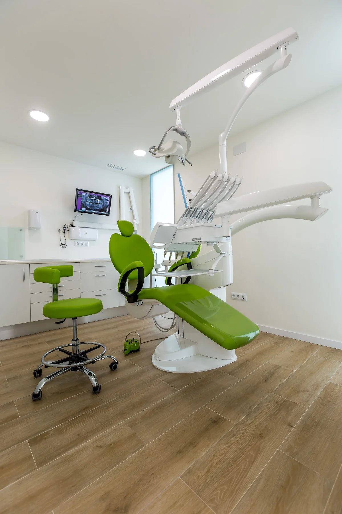 Clinica Dental Dr. Juan Herrera - 2