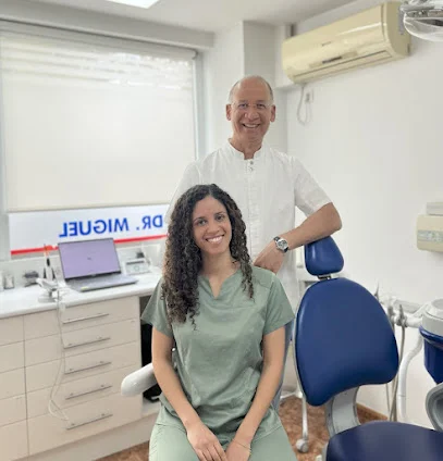 Clinica dental Dr. Machuca