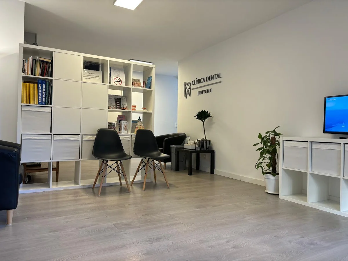 Clinica Dental Dr. Marcelo Junyent