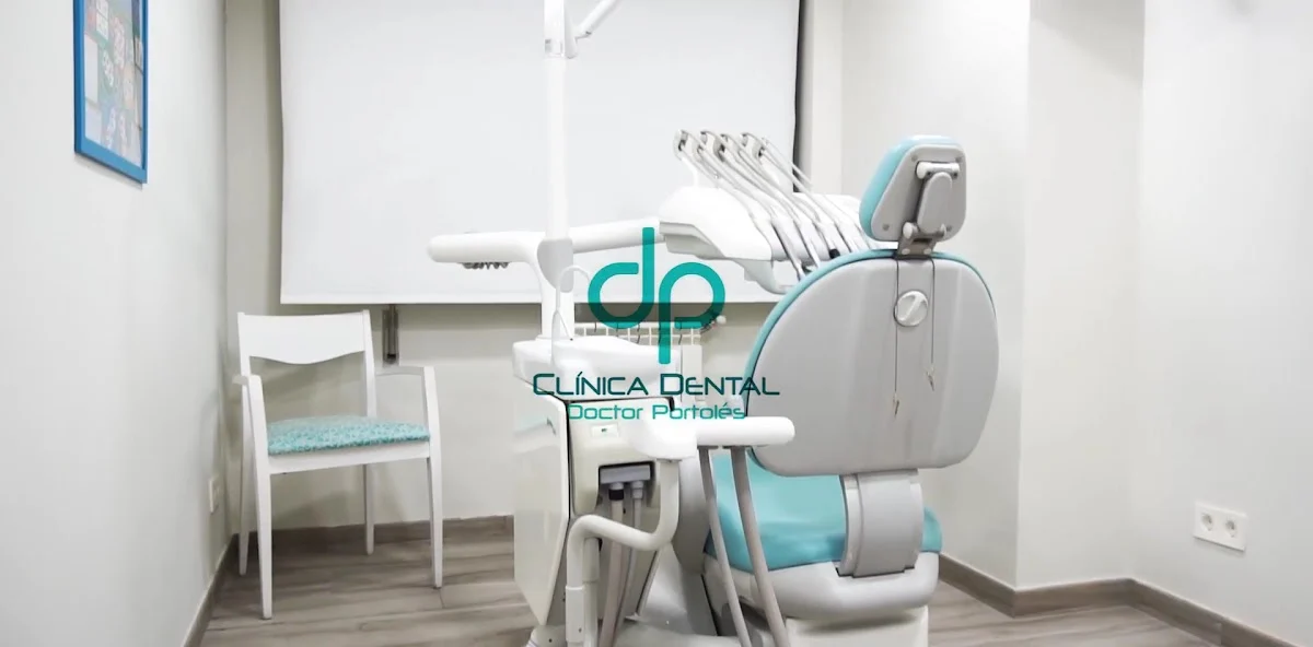 Clínica Dental Dr. Portolés - 2