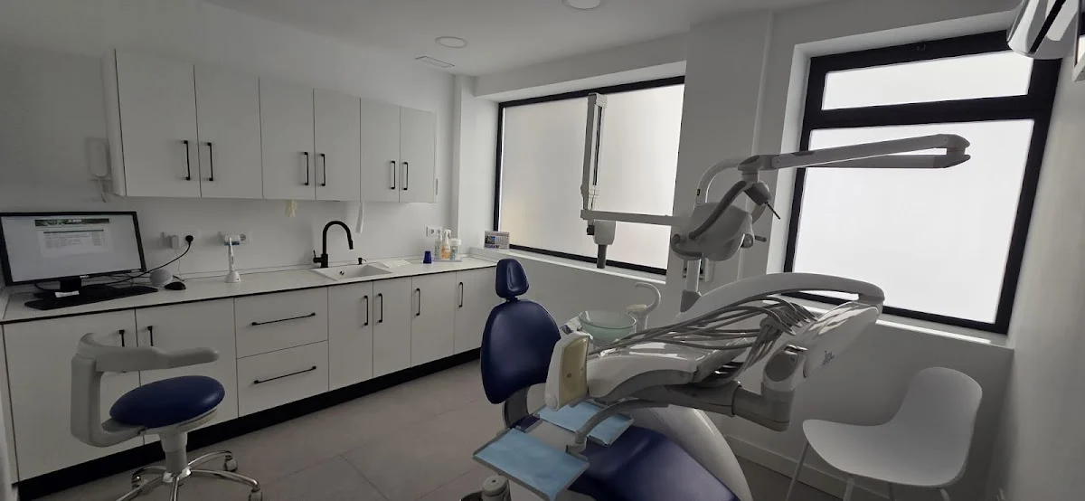 Clinica Dental Dr. Samuel Cumplido Santiago
