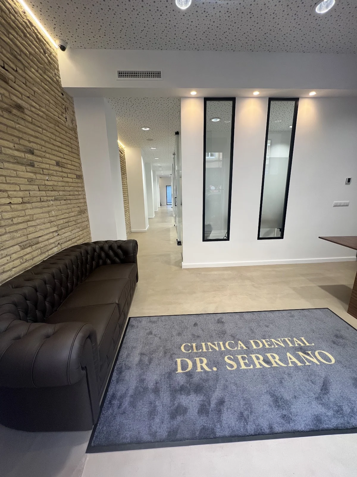 Clinica Dental Dr.Serrano