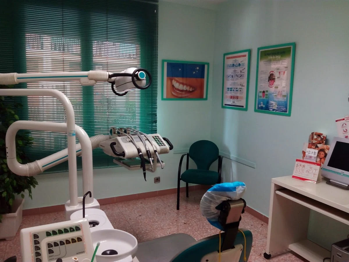 Clínica Dental Dr T.Cano