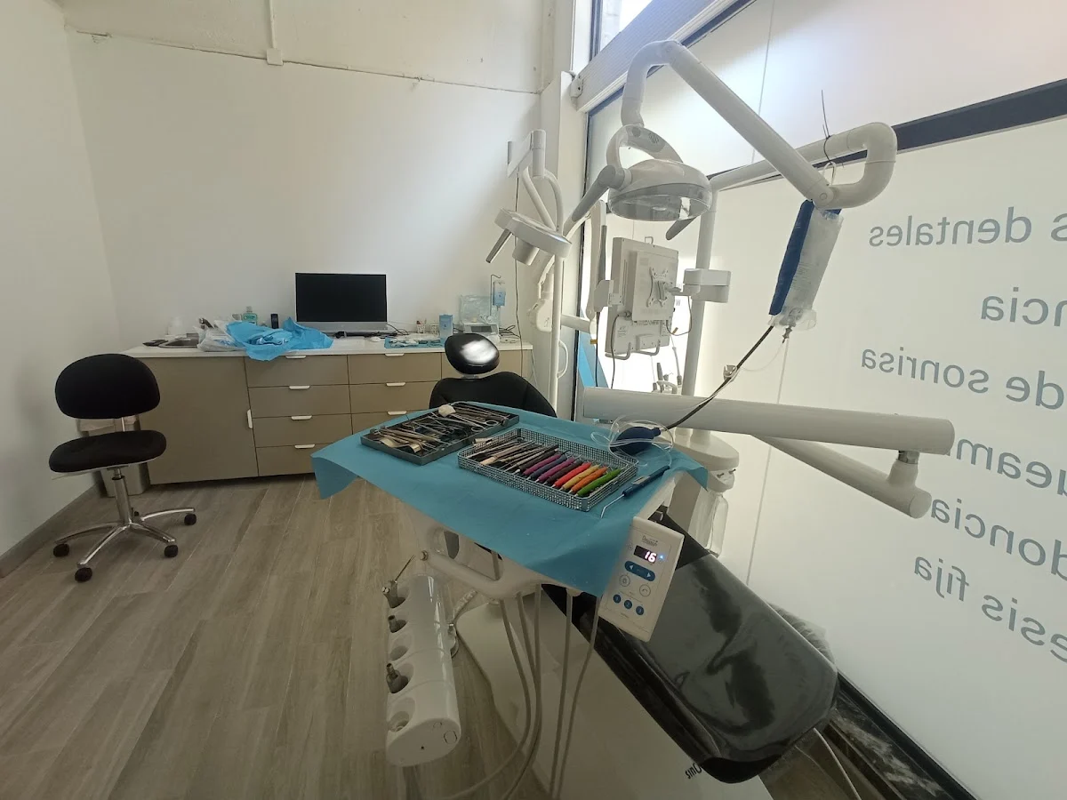 Clínica Dental Dr. Víctor Granda. Dentista en Avilés .