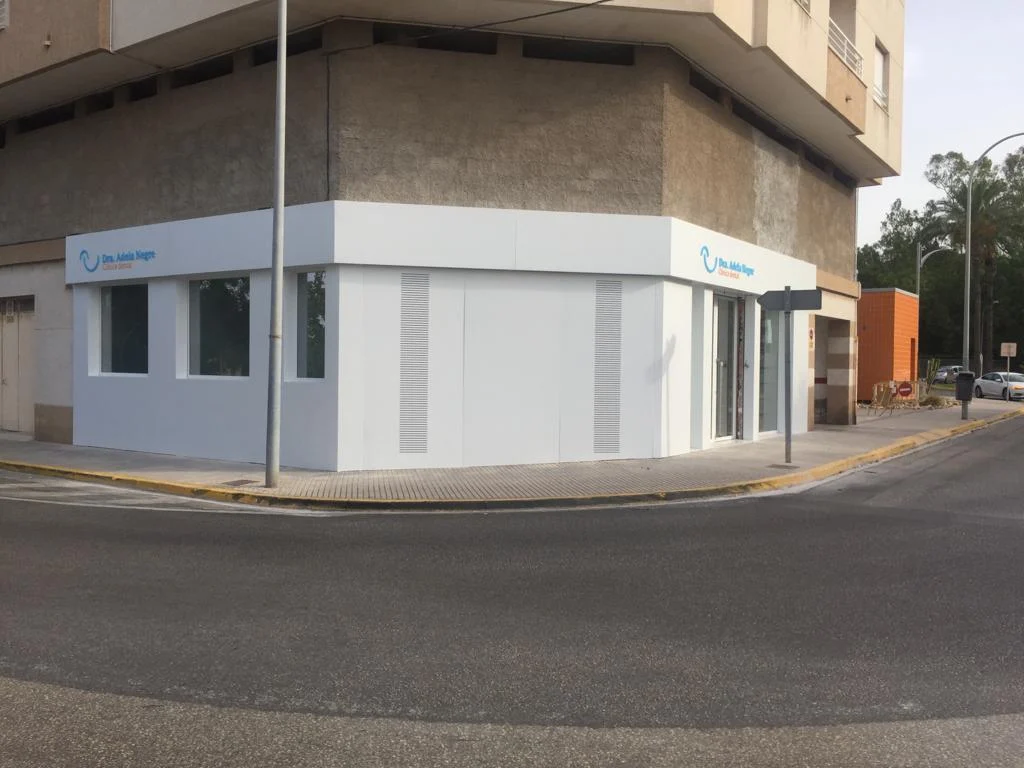 Clinica Dental Dra. Adela Negre - 2