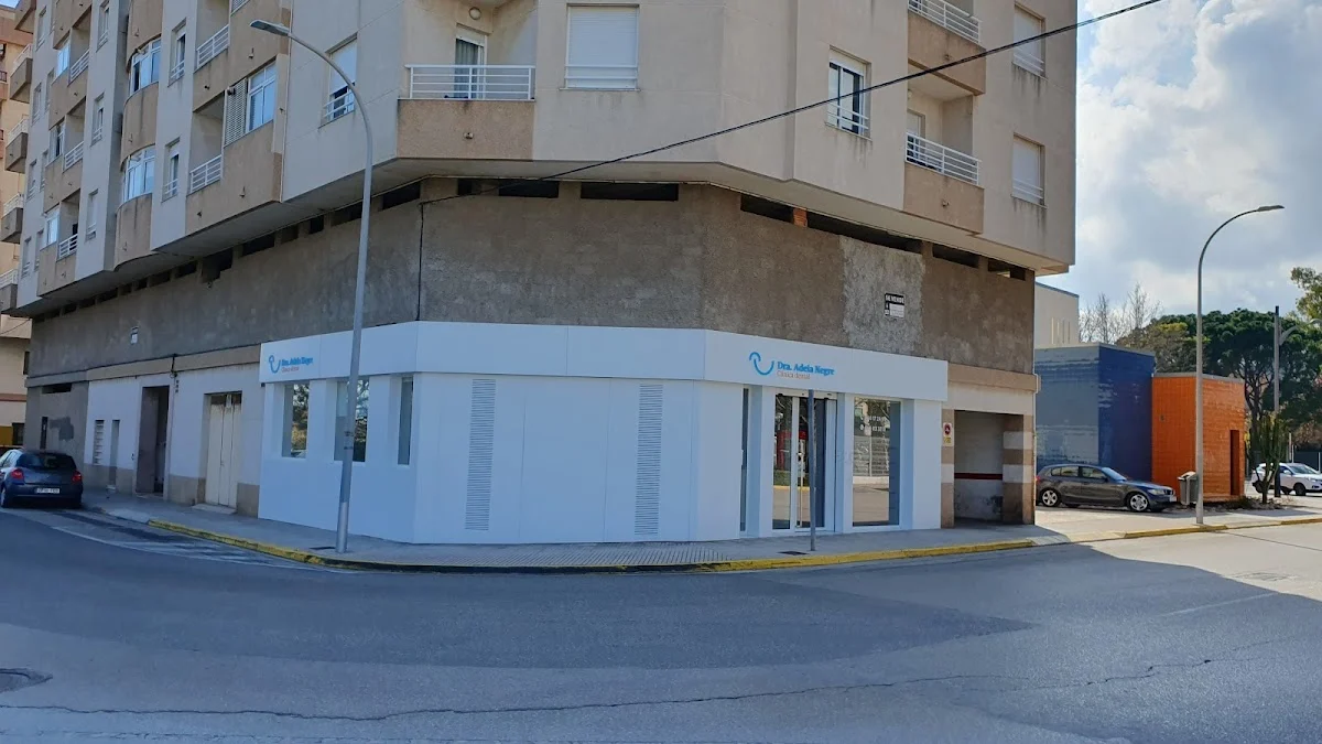 Clinica Dental Dra. Adela Negre