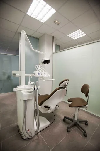 Clinica Dental Dra. Gonzalez Oliver - 2