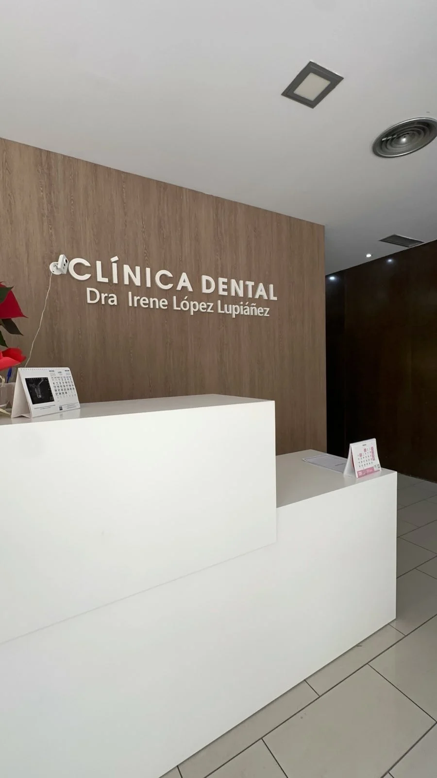 Clínica Dental Dra. Irene López Lupiañez