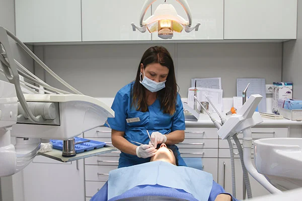 Clínica Dental Dra. Isabel Piquer - 2