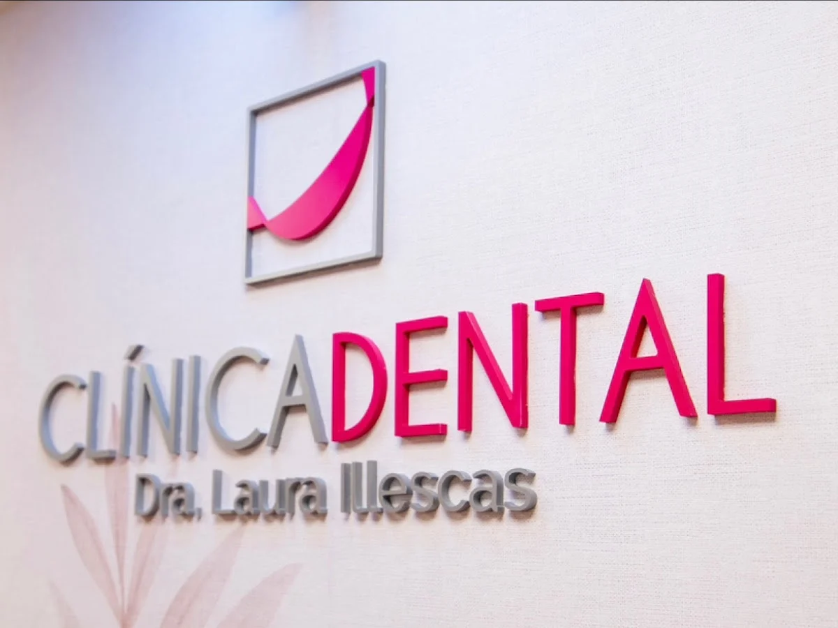 Clínica Dental Dra. Laura Illescas - 2