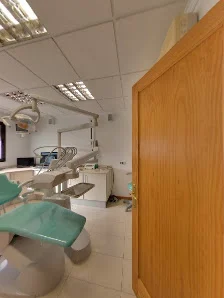 Clínica Dental Dra. María Del Carmen Romero Ferragut - 3