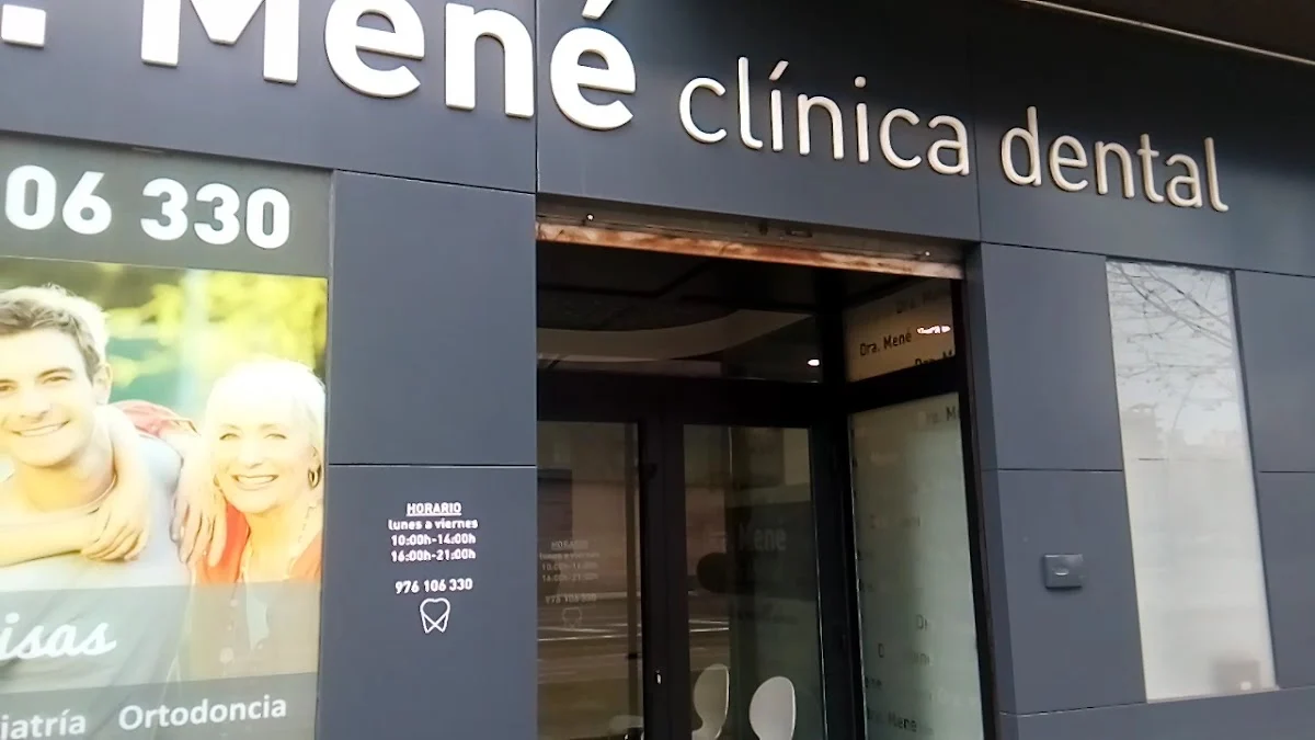 Clinica Dental Dra. Mené - Actur - 3