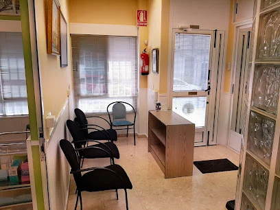 CLINICA DENTAL. Dra OrceroAltamirano ,M Carmen