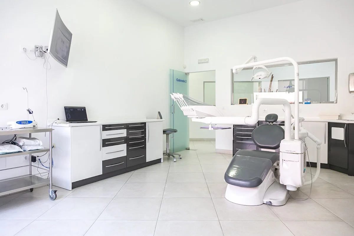 Clinica dental Dra.Tarraga SL.