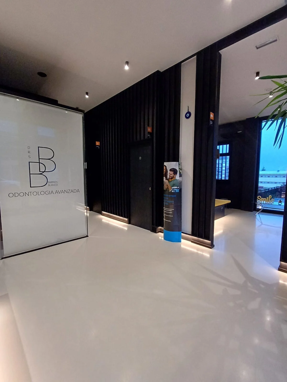 Clínica Dental Drs Barrios Blanco - 2