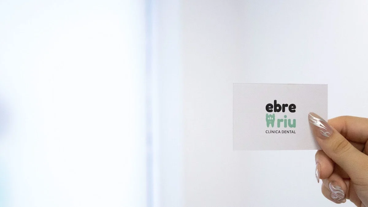 CLÍNICA DENTAL EBRE RIU AMPOSTA