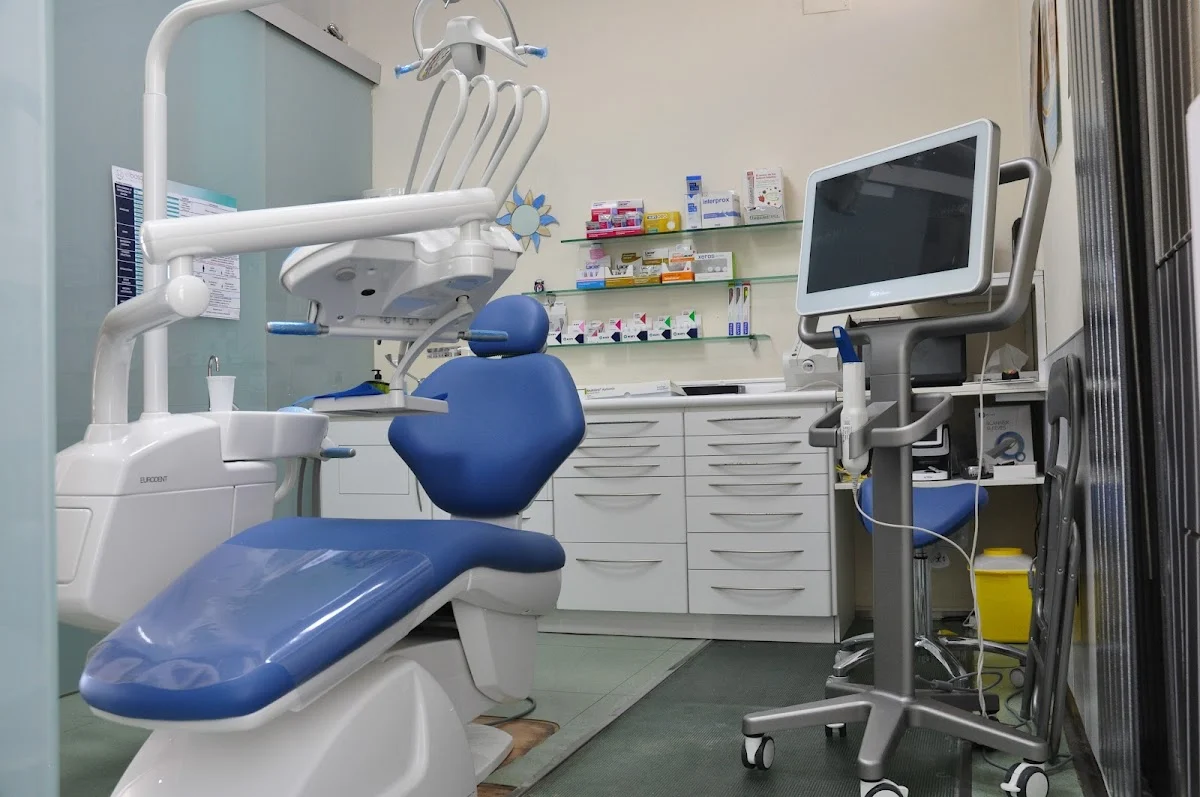 Clinica Dental El Bosque - 2