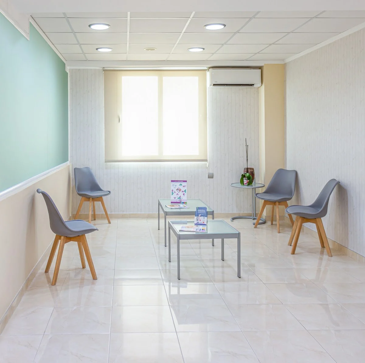 Clínica Dental Elena Queral - Dentista en Castellón