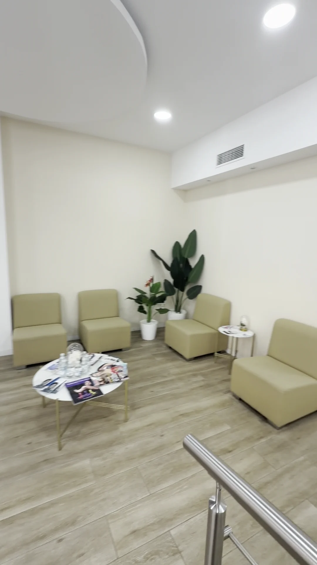 Clínica Dental en Ciudad Lineal | SERVANS | Especialistas en Implantes y Estética Dental - 2
