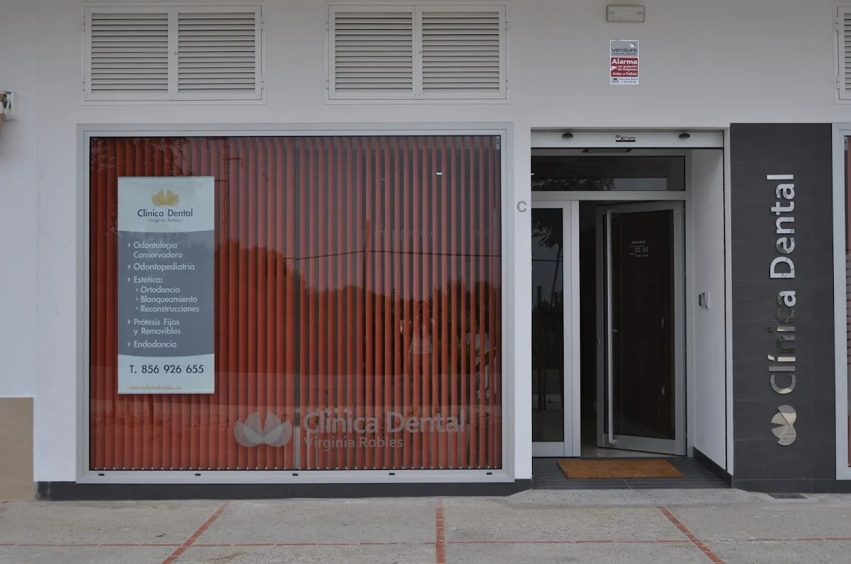 Clínica Dental en Conil | Virginia Robles