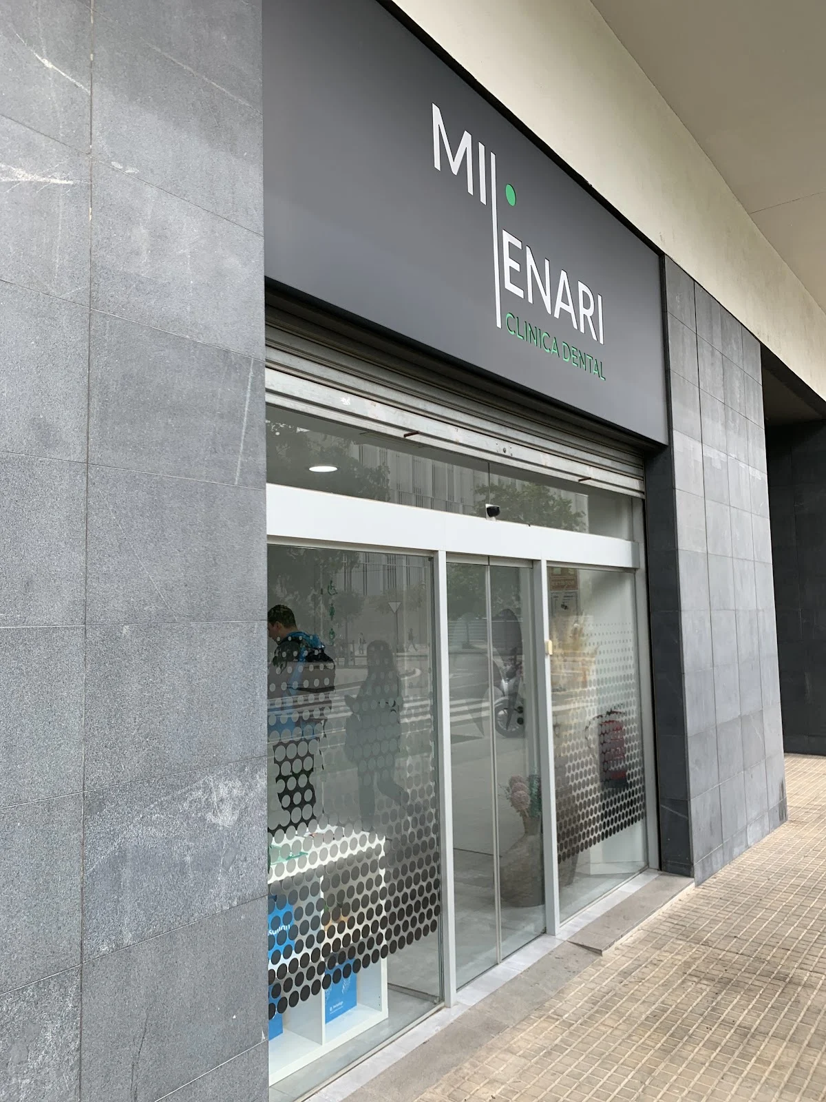 Clínica Dental en Viladecans | Mil•lenari - 2