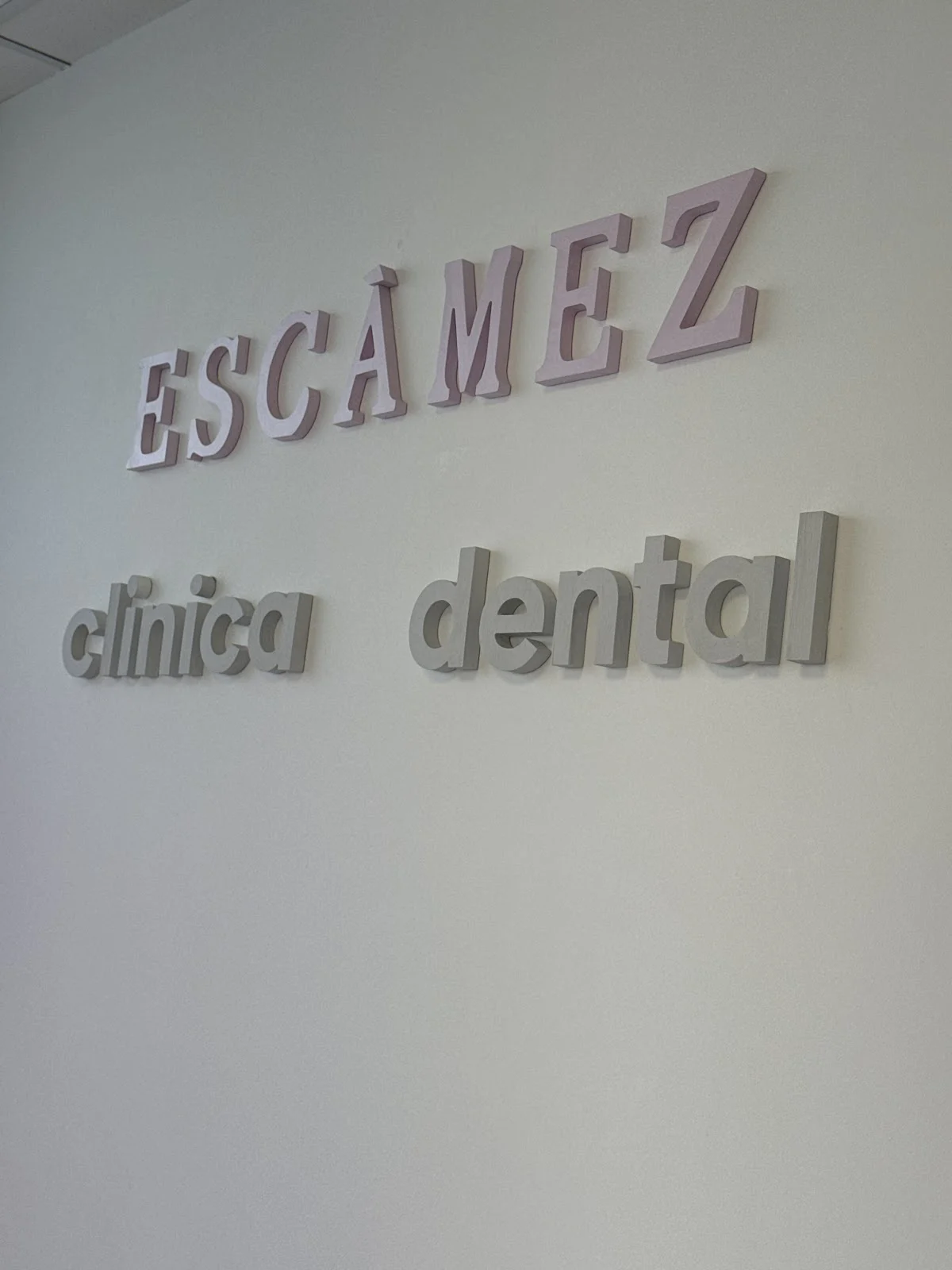 CLINICA DENTAL ESCÁMEZ - 2