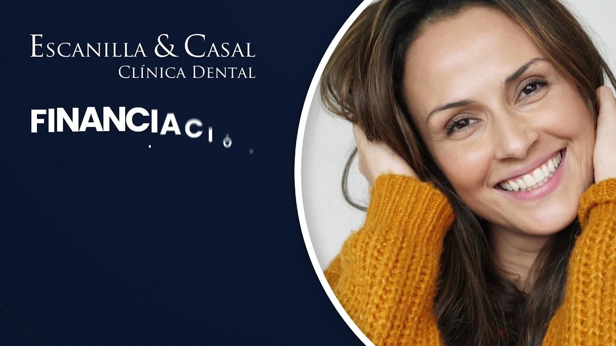 Clínica Dental Escanilla & Casal | Estética | Dentista experto en implantes dentales - 3