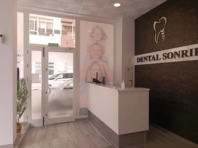Clínica Dental Especializada Sonríe