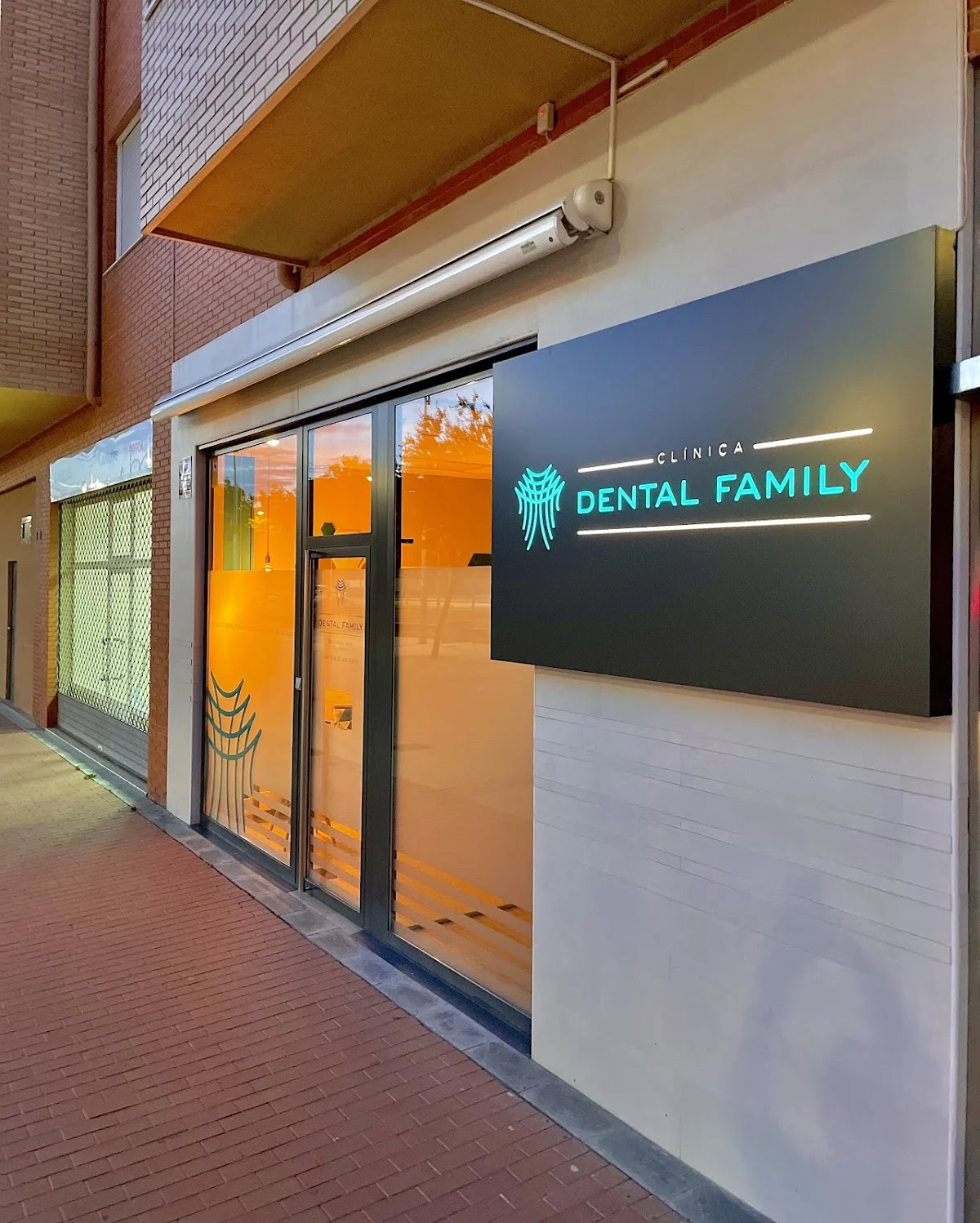 Clínica DENTAL FAMILY