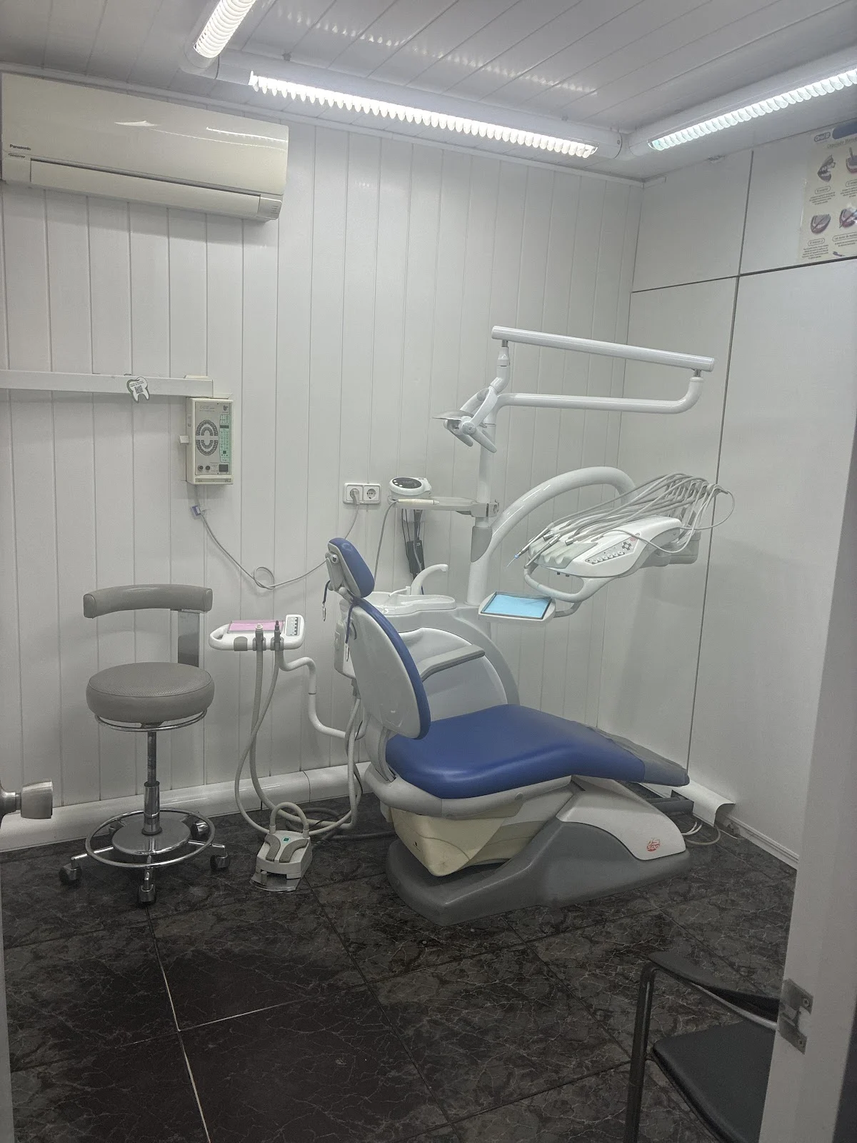 Clínica dental Fluvià - 2