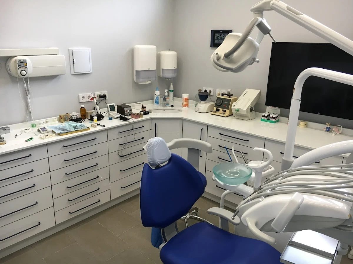 Clínica Dental Francisco Bejarano