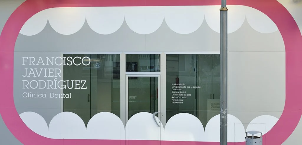 CLINICA DENTAL FRANCISCO JAVIER RODRÍGUEZ