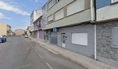 CLINICA DENTAL FREIXEIRO