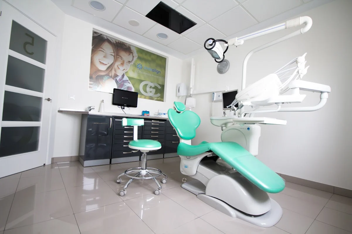 Clínica Dental Garcelán - 2