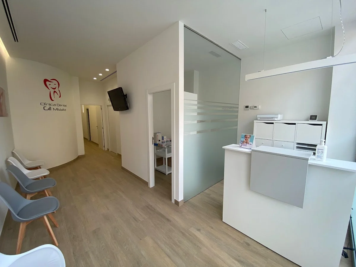 Clínica Dental Gil Mislata - 2