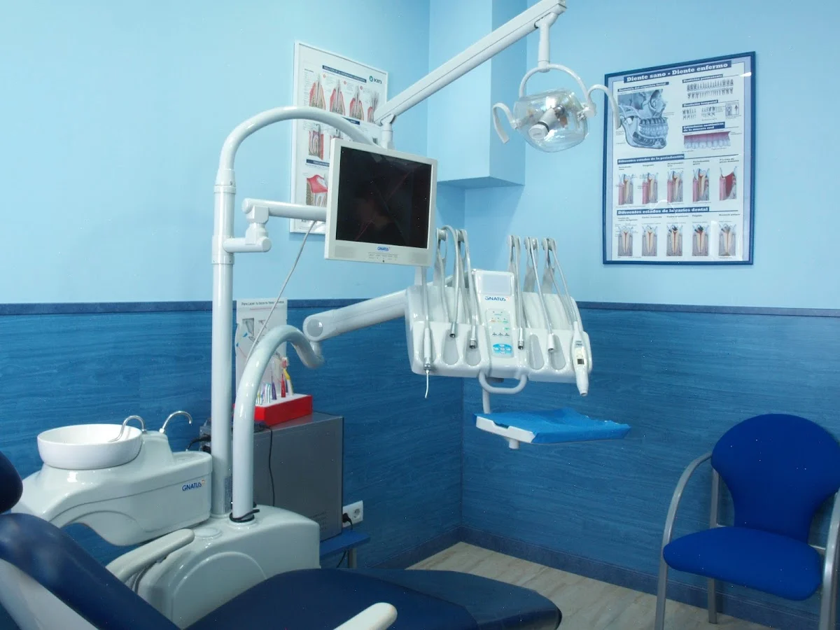 Clínica Dental GOLD DENTAL - 2