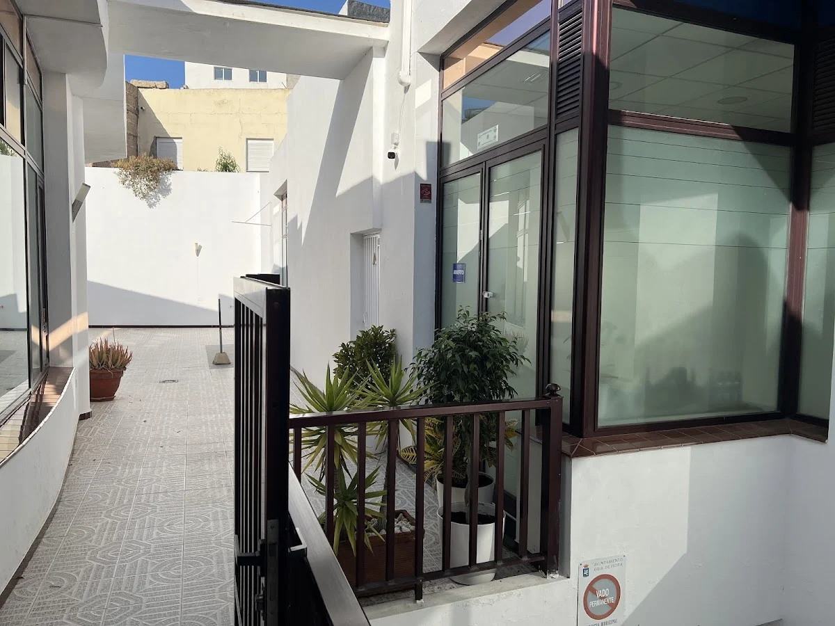 Clinica DENTAL GUIA - 2